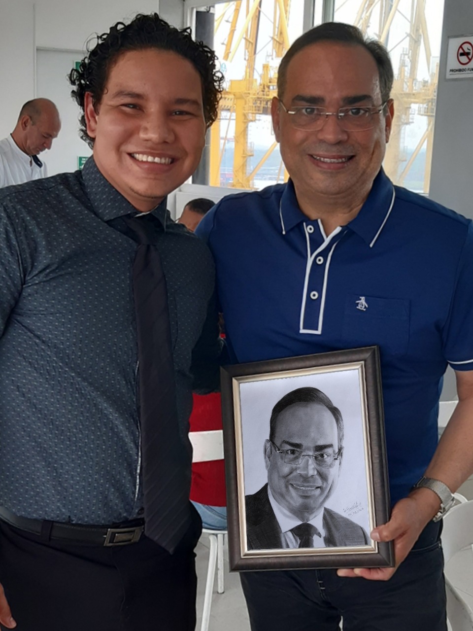 Entrega de obra al cantante Gilberto Santa Rosa